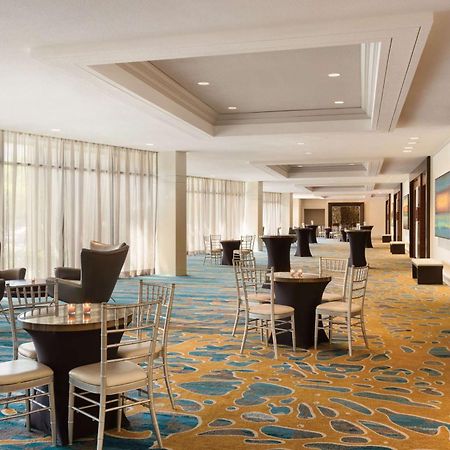 Hilton Miami Airport Blue Lagoon Miami Springs Bagian luar foto