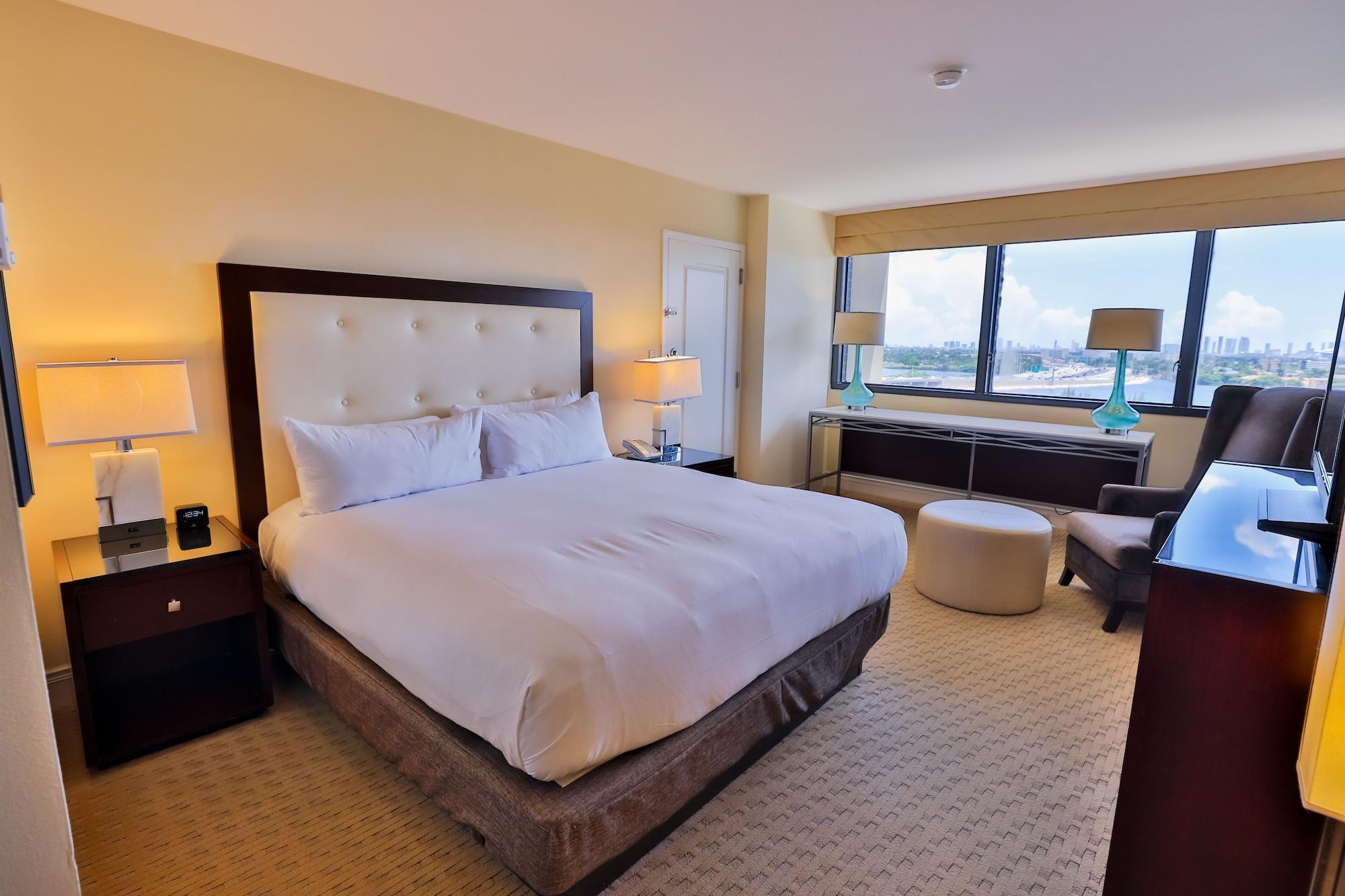 Hilton Miami Airport Blue Lagoon Miami Springs Bagian luar foto